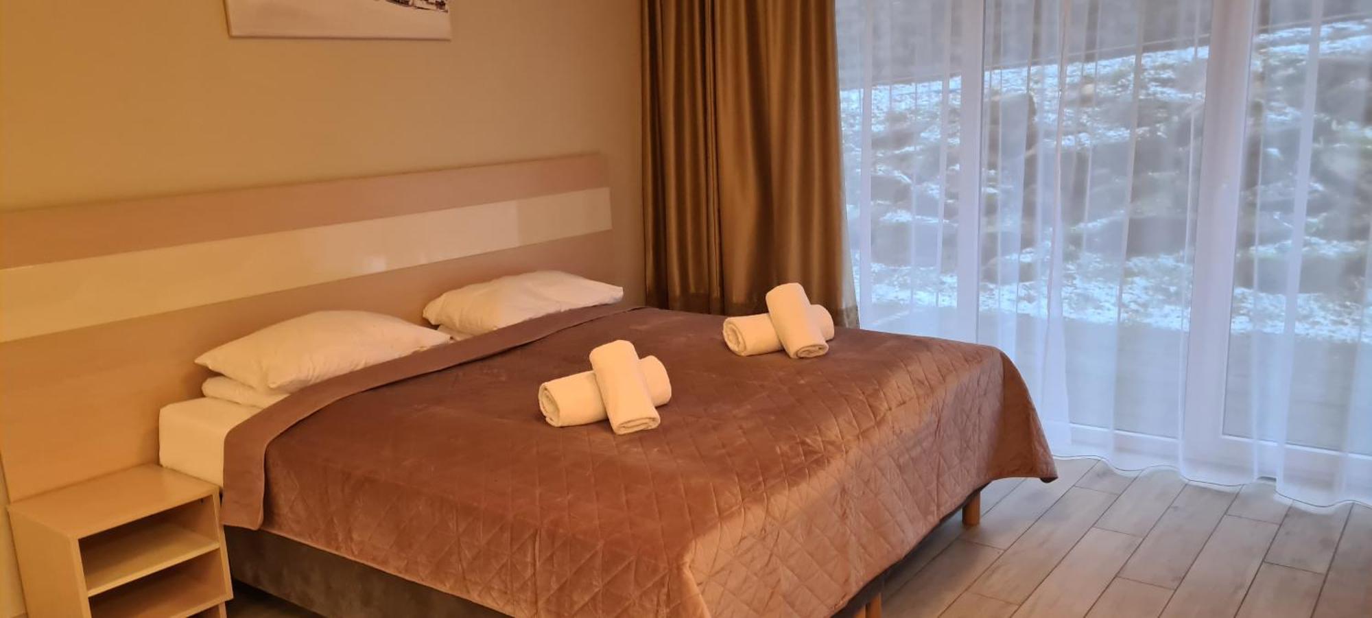 Apartamenty Czarna Gora Is 8 시에나 외부 사진